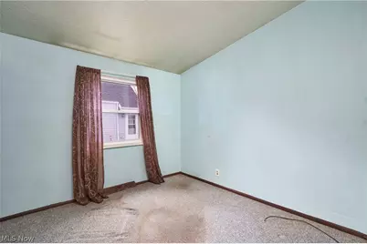 2887 Unclmorse Avenue, Akron, OH 44314 - Photo 10