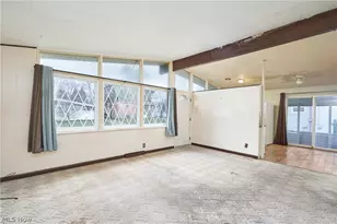 2887 Unclmorse Ave, Akron, OH 44314 - Photo 4