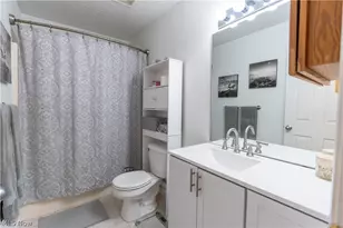 204 Harbor Ridge Ln, Fairport Harbor, OH 44077 - Photo 18