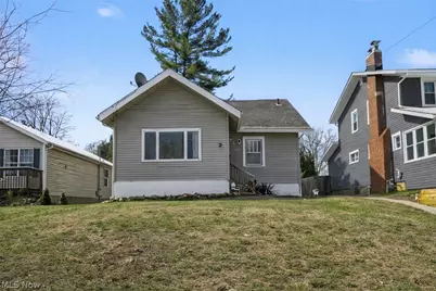 406 Moody Street, Akron, OH 44305 - Photo 1