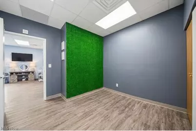 7211 Center Street, Mentor, OH 44060 - Photo 4