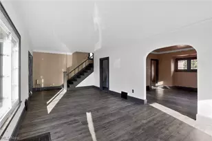 244 Outlook Ave, Youngstown, OH 44504 - Photo 4