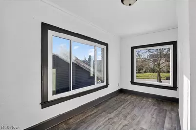 244 Outlook Avenue, Youngstown, OH 44504 - Photo 8