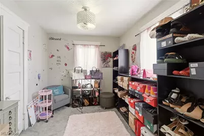 975 Raymond Street, Akron, OH 44307 - Photo 24