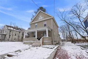 975 Raymond St, Akron, OH 44307 - Photo 2