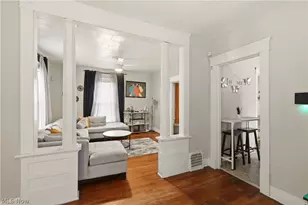 975 Raymond St, Akron, OH 44307 - Photo 6