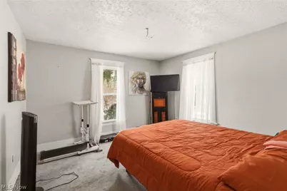 975 Raymond Street, Akron, OH 44307 - Photo 20