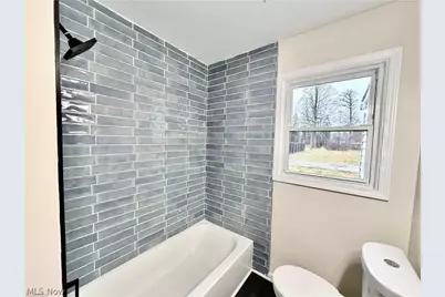 1936 Norwood Street NW, Warren, OH 44485 - Photo 8