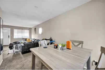 16215 Miles Avenue, Loveland, OH 44128 - Photo 12