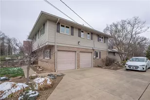 7416 Woodcrest Ave NE, Canton, OH 44721 - Photo 48