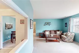 2736 Pease Dr, Rocky River, OH 44116 - Photo 4