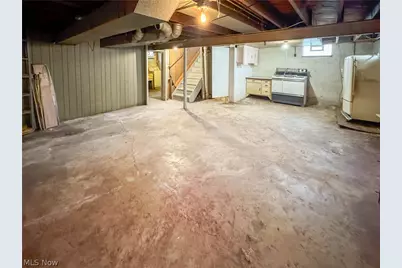 165 Piccadilly Street, Campbell, OH 44405 - Photo 20