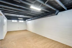 9809 Way Ave, Loveland, OH 44105 - Photo 22