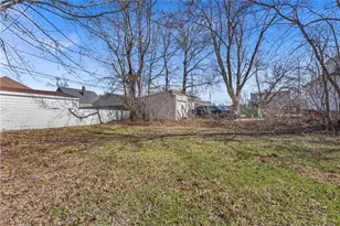 20111 Mountville Dr, Maple Heights, OH 44137 - Photo 6