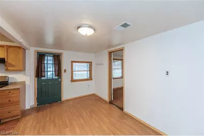 12286 Eaton Boulevard, Grafton, OH 44044 - Photo 14