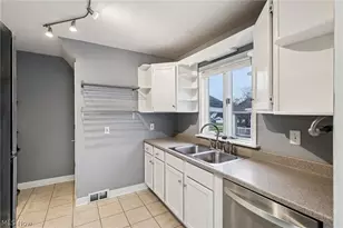 2230 Cooledge Ave, Akron, OH 44305 - Photo 16