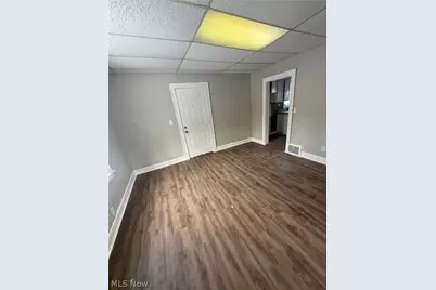 10428 Park Heights Road, Loveland, OH 44104 - Photo 2