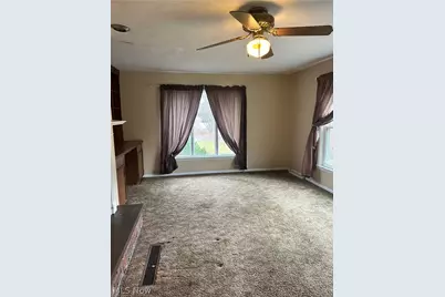 2394 Janice Drive, Worthington, OH 44470 - Photo 8