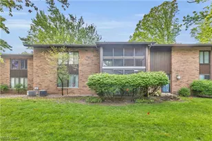 22954 Maple Ridge Rd, North Olmsted, OH 44070 - Photo 2