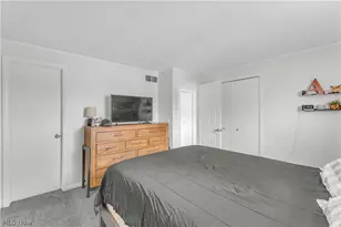 6048 Rosebelle Ave, North Ridgeville, OH 44039 - Photo 12