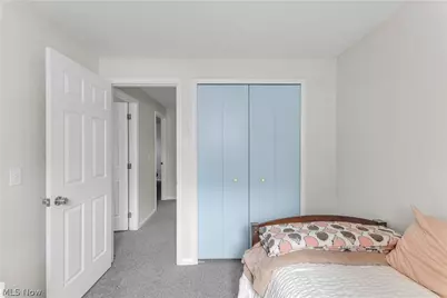 6048 Rosebelle Avenue, North Ridgeville, OH 44039 - Photo 16