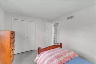 6048 Rosebelle Ave, North Ridgeville, OH 44039 - Photo 14