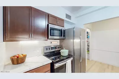 13800 Fairhill Road #203, Huber Heights, OH 44120 - Photo 10