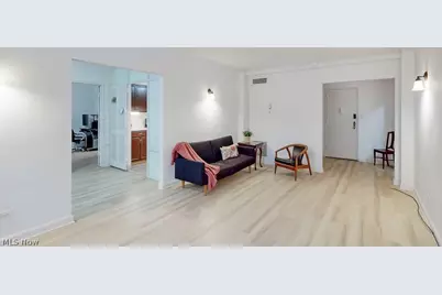 13800 Fairhill Road #203, Huber Heights, OH 44120 - Photo 4