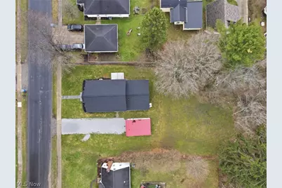 13829 Carlton Street, Burton, OH 44021 - Photo 4