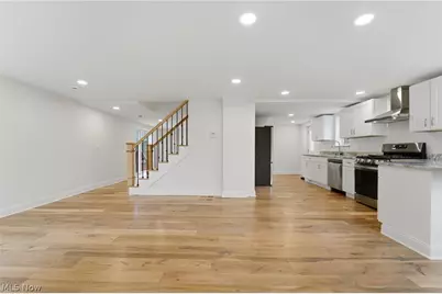 13829 Carlton Street, Burton, OH 44021 - Photo 10