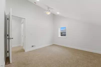 13829 Carlton Street, Burton, OH 44021 - Photo 30