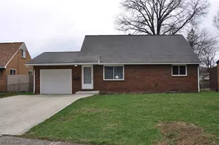 539 Royer Ave NW, North Canton, OH 44720 - Photo 1