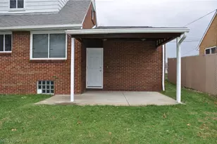 539 Royer Ave NW, North Canton, OH 44720 - Photo 6