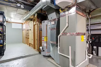 39119 Johnnycake Ridge Road, Willoughby, OH 44094 - Photo 32