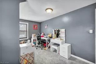 27711 Southern Ave, North Olmsted, OH 44070 - Photo 22