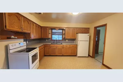 1616 Union Street, Cuyahoga Falls, OH 44221 - Photo 8