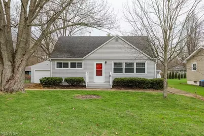 726 Artesian Avenue, Newton Falls, OH 44444 - Photo 1