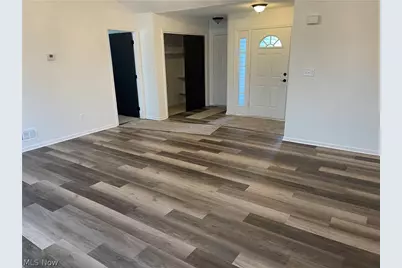 805 Johnny K, Hubbard, OH 44425 - Photo 6