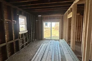 2912 W Erie Ave, Lorain, OH 44053 - Photo 6