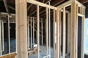 2912 W Erie Ave, Lorain, OH 44053 - Photo 10