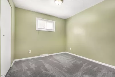 405 Baldwin Road, Akron, OH 44312 - Photo 14