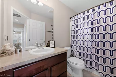 3998 Gardiner Run, Akron, OH 44321 - Photo 18