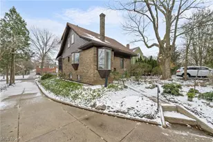 2010 E 226th St, Euclid, OH 44117 - Photo 32