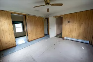 148 Oak St, Elyria, OH 44035 - Photo 38