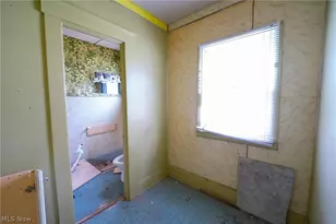 148 Oak St, Elyria, OH 44035 - Photo 22