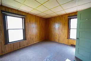 148 Oak St, Elyria, OH 44035 - Photo 20