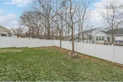 4518 Santina Way, Lorain, OH 44053 - Photo 46