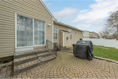 4518 Santina Way, Lorain, OH 44053 - Photo 42