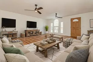 504 7th St, Fairport Harbor, OH 44077 - Photo 4