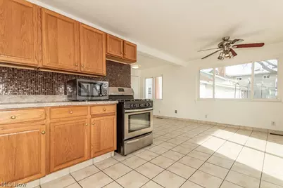 504 7th Street, Fairport Harbor, OH 44077 - Photo 20